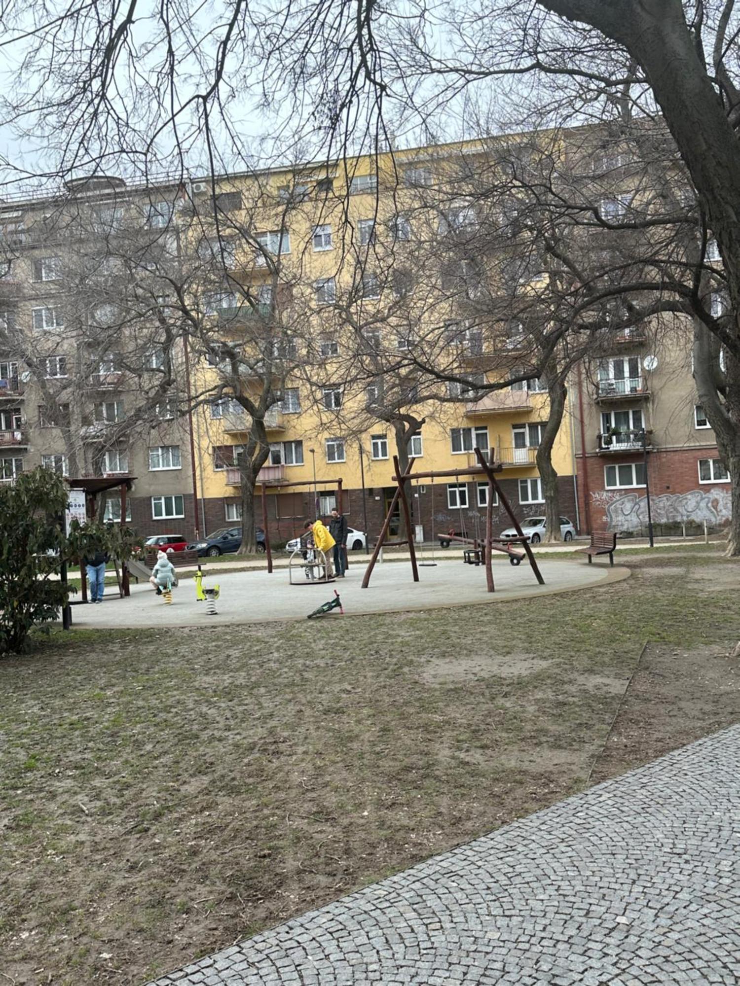 Sunny House One Apartamento Bratislava Exterior foto